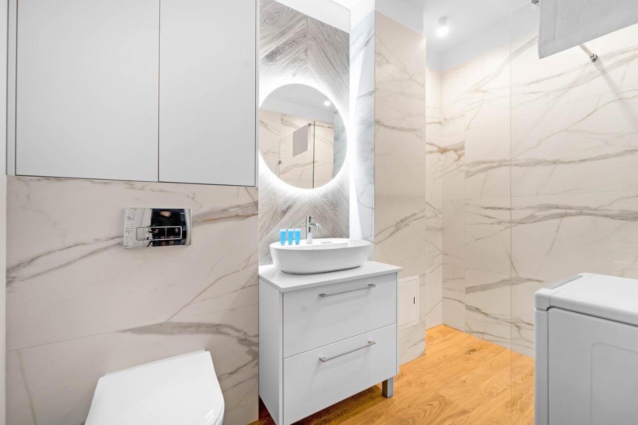 Piekna Grey Studio Warsawa Bagian luar foto